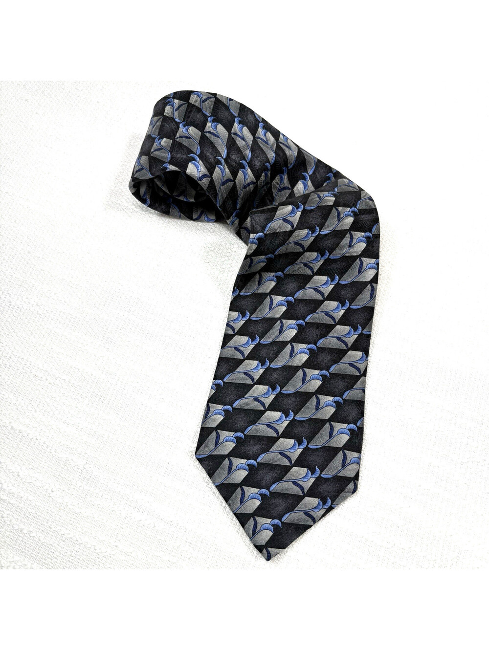 Neiman Marcus Robert Talbot Tie Hand Sewn Imported Silk Blue EUC Vintage
